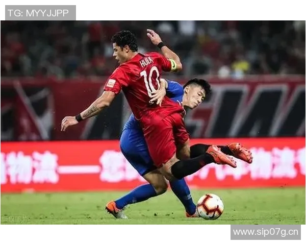 7月22日上海球队迎战恒大期待精彩对决与激烈角逐 7月22日上海球队迎战恒大期待精彩对决与激烈角逐